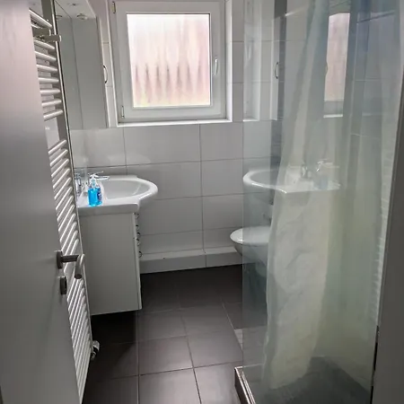 Nestoasewhv Zentrale Zimmer Zwischen City Und Suedstrand Wilhelmshaven Exterior photo
