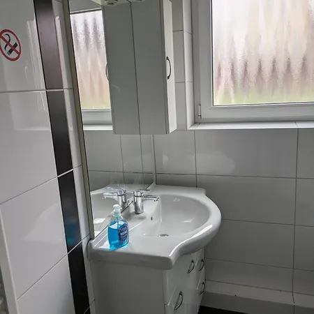 Nestoasewhv Zentrale Zimmer Zwischen City Und Suedstrand Wilhelmshaven Exterior photo